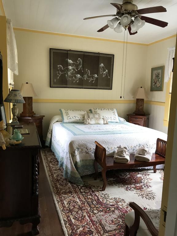 Maureen'S Bed And Breakfast Hilo Exterior foto