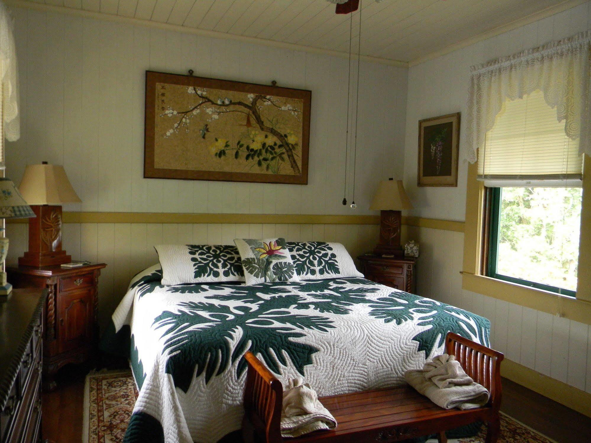Maureen'S Bed And Breakfast Hilo Exterior foto