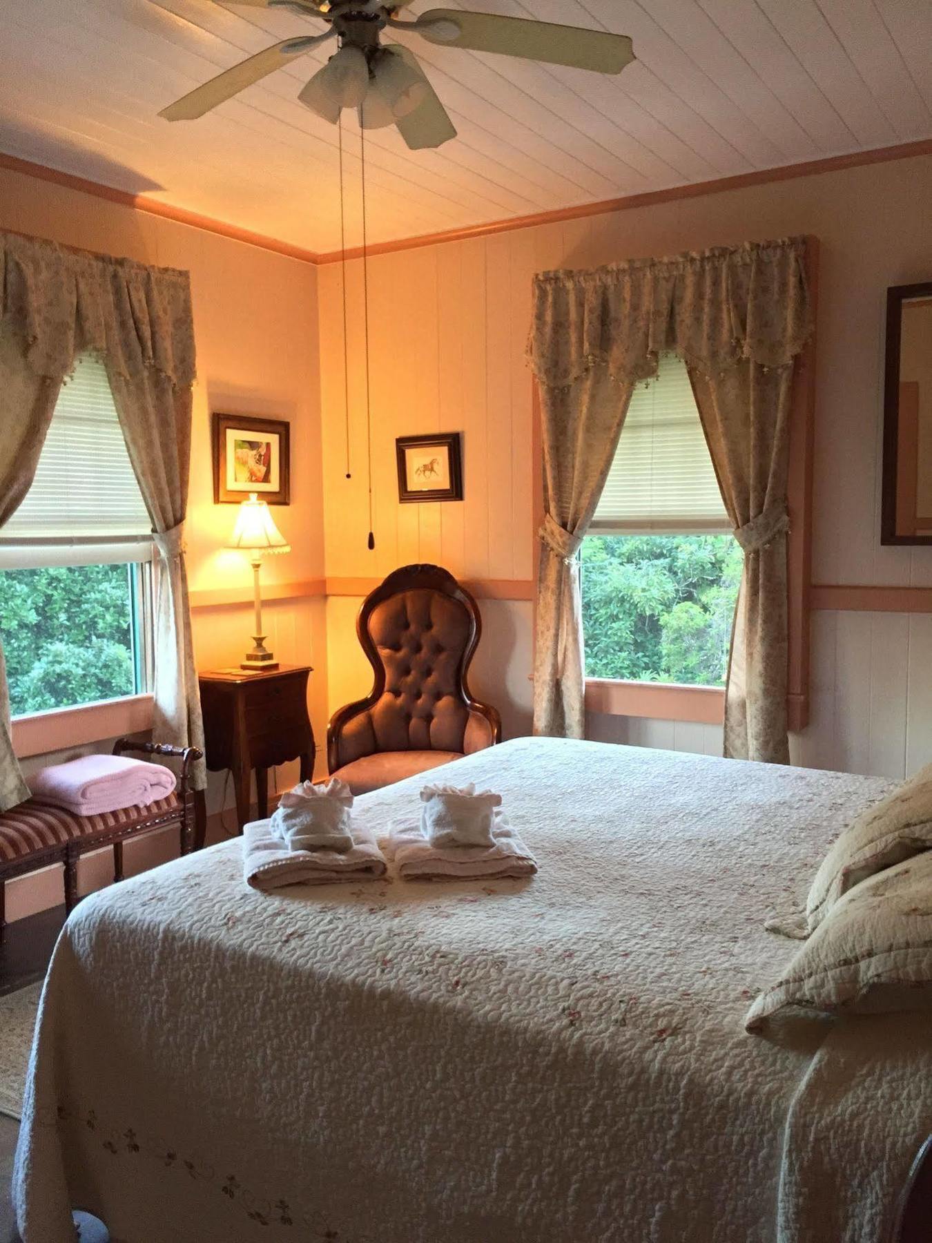 Maureen'S Bed And Breakfast Hilo Exterior foto